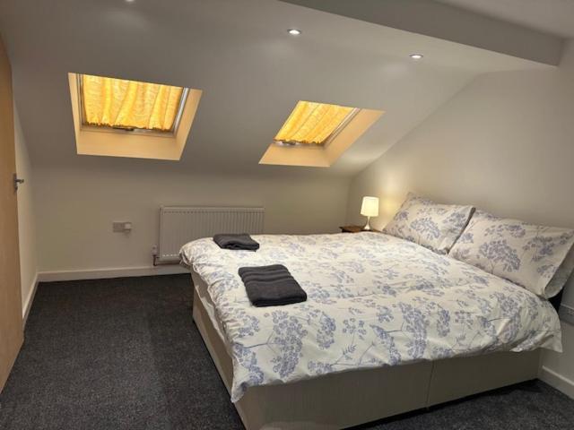 Luton Home Near Airport Private & Shared Bathroom Option Eksteriør billede